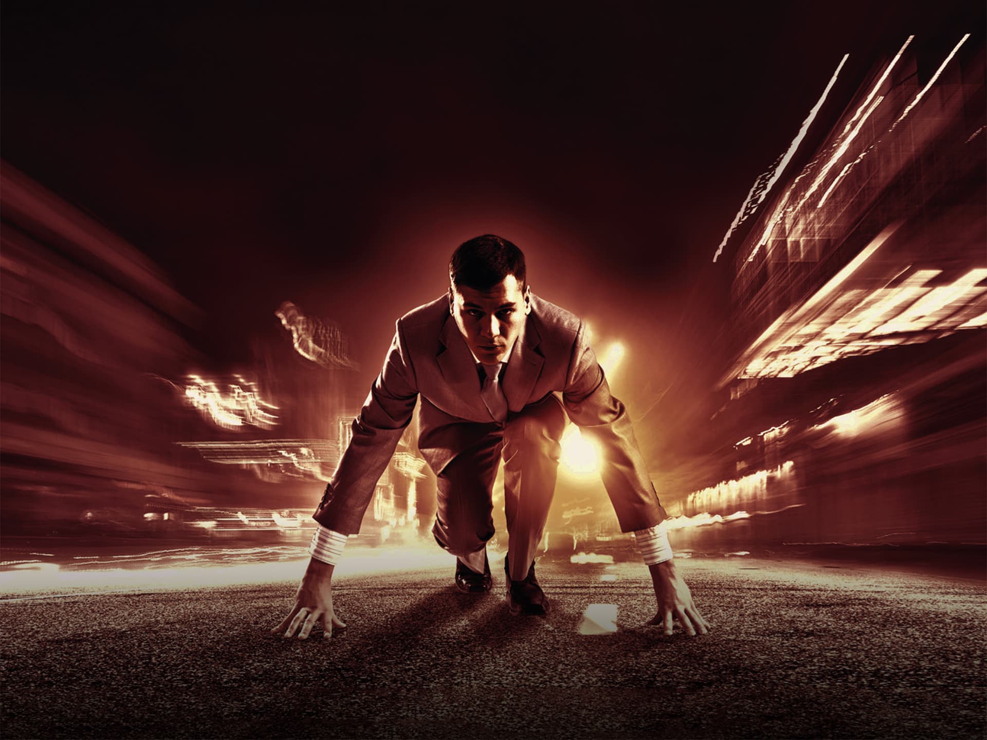 Omslag rapport - man i kostym på starfält