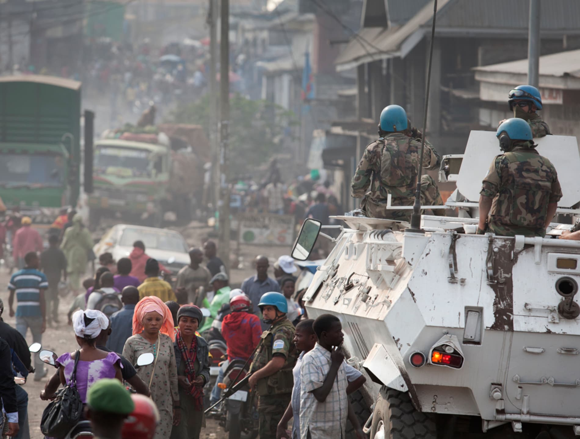 Soldiers patrolling a crowded street in the east of the Democratic Republic of Congo. Photo: MONUSCO/Sylvain Liechti Soldiers patrolling a crowded street in the east of the Democratic Republic of Congo. Photo: MONUSCO/Sylvain Liechti