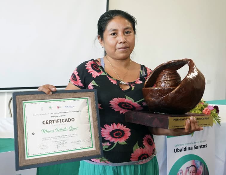 Ganadora del premio Carlos Escaleras 2021