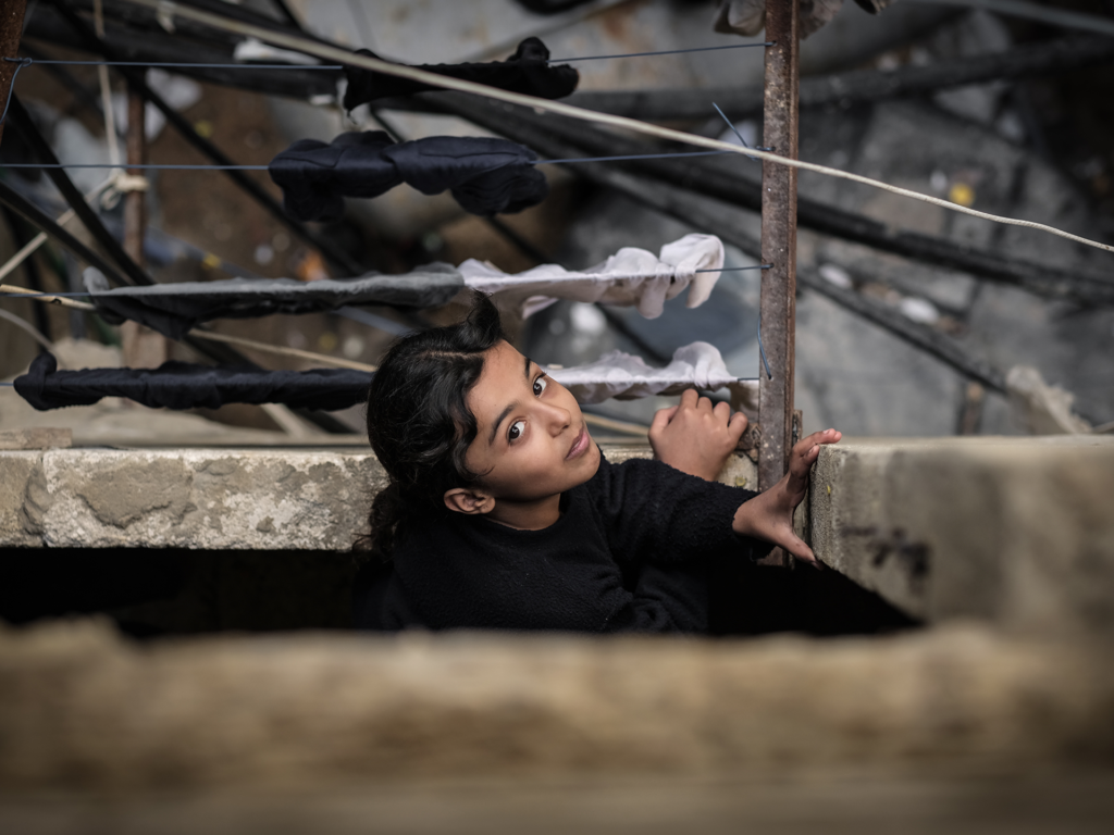 Bild på flicka i ett av Libanons flyktingläger