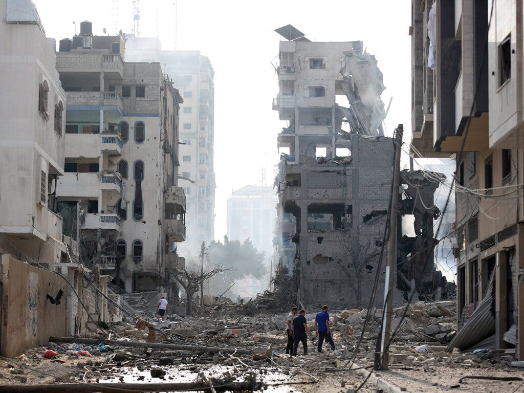Förstörda hus efter bombningarna i Gaza.